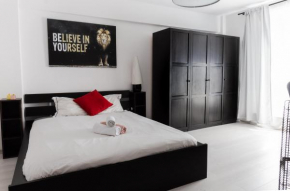 Apartment 3 rooms, City Center, balcony view, Sunset boulevard